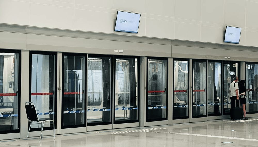 Khu ga tàu điện ngầm kết nối giữa hai nhà ga